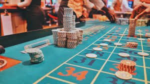 Bangladesh city browsing scenarios with casino 777 on mobile and desktop